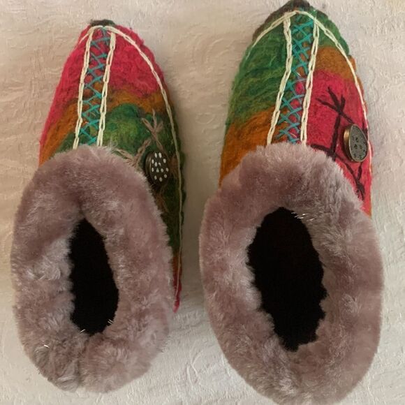 Hand Crafted Felted Wool Shoes Slippers Baby Kid - Picture 1 of 15